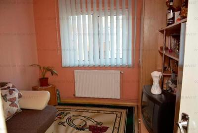 Apartament 4 camere - zona Tractorul. - 5