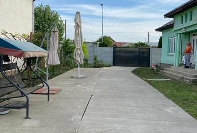 Casă cu 3 camere cu Teren 750 Mp în Ișalnița - 2