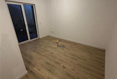 Casă cu 5 camere cu Teren 250 Mp în Central - 14