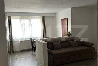 Apartament cu 3 camere semidecomandat, mobilat în Florești - 2