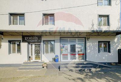 Spa?iu comercial de 50 mp, Liceul Economic Spa?iu comercial de 50 mp, Liceul Economic - 4