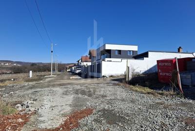 Teren Construcții intravilan de 439 mp, în Hamba - 6