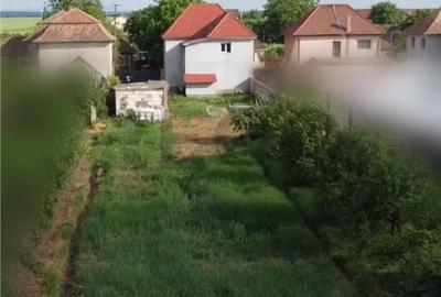 Casă cu 5 camere cu Teren 1000 Mp în Nojorid - 2