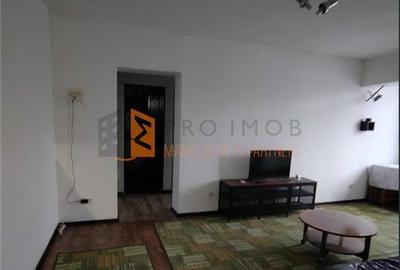 Apartament cu 2 camere semidecomandat, mobilat în 1 Decembrie - 2