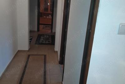 Apartament cu 3 camere decomandat în Central - 4