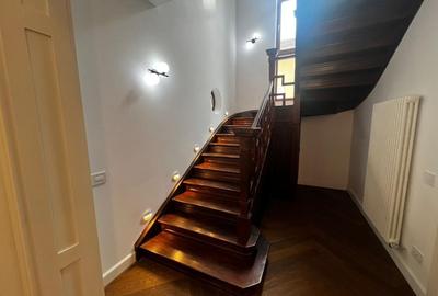 Casă individuală cu 12 camere cu Canalizare în Cotroceni - 9