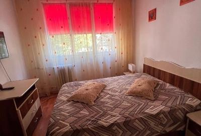 Inchiriez apartament 3 camere l situat la Metrou Raul Doamnei - 15