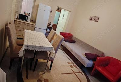 Inchiriez apartament
