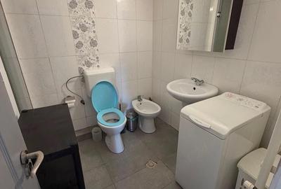 Apartament cu 3 camere decomandat în Berceni - 7