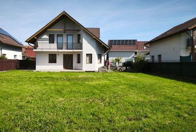 Casă cu 4 camere cu Teren 1000 Mp în Unirii - 4