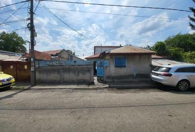 Casă cu 3 camere în Central - 1