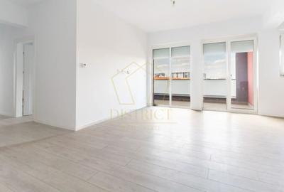 Apartament cu 3 camere semidecomandat în Aradului