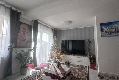 Casă cu 3 camere în Berceni - 1