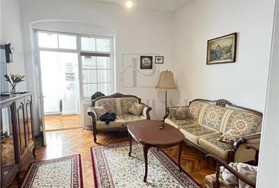 BALCESCU - Cladire renovata - 3 Camere - Centrala proprie  - Curte 137mp - 4