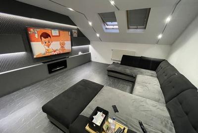 Casa S+P+E+M | 605 mp utili | 10 camere | 3 bucatarii | 4 bai | 3 terase | Garaj - 6
