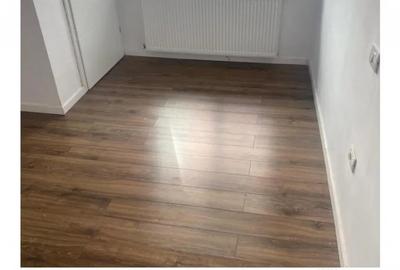 Casă cu 5 camere cu Teren 200 Mp în Obor