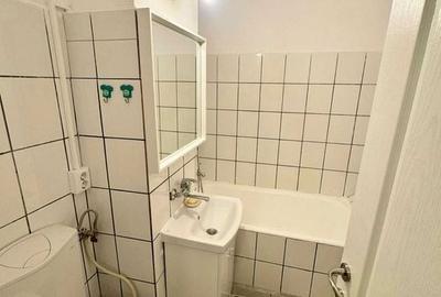 Garsoniera Dristor, 5 minute de metrou, mobilata si utilata complet, libera - 6