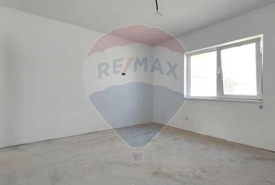 Casa / Vila cu teren 371 mp de vanzare in Cumpana - 6