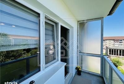 Apartament cu 3 camere decomandat în Ștrand - 2