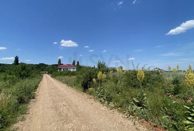 Teren Construcții intravilan de 3415 mp, în Central - 2