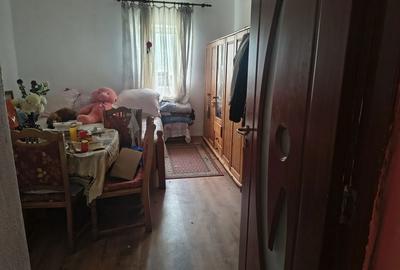 Casă cu 4 camere în Sânpetru Mare - 2