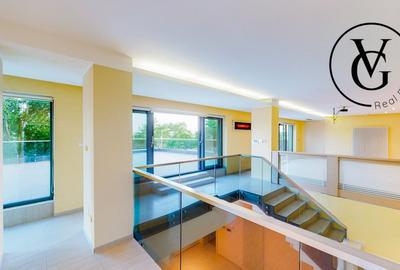 Casă individuală cu 10 camere cu Canalizare în Sud - 42