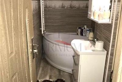 SOARELUI - ETAJ 1 - BLOC IZOLAT - 3 CAMERE - CENTRALA PROPRIE - BOXA - 4