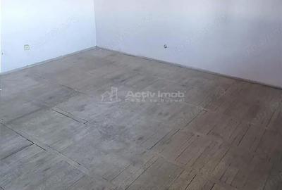 Garsonieră decomandată în Central - 5