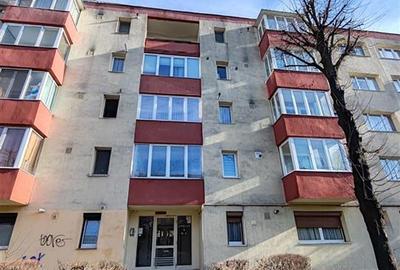 Apartament cu 2 camere semidecomandat în Astra - 12