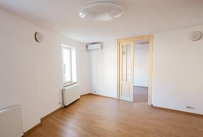 Ap. 4 camere 93 mp + pod 40 mp Piata Victoriei, ideal birou firma - 8