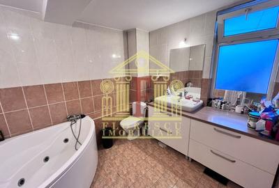 Triplex in Bucium! - 8