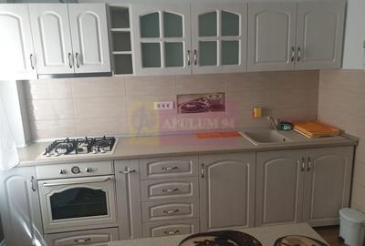 Vanzare apartament 4 camere, zona Mall Vitan, decomandat