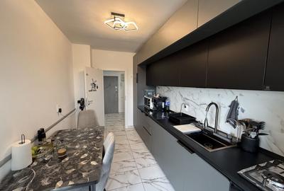 Apartament cu 3 camere semidecomandat, mobilat în Rahova - 2