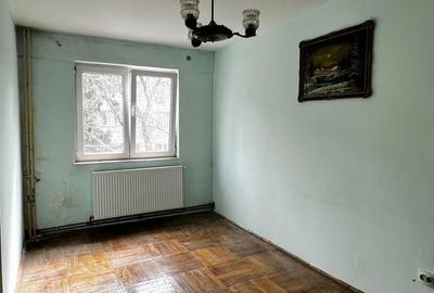 Apartament cu 3 camere semidecomandat în Intim - 7