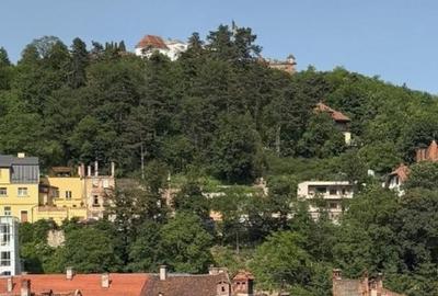 2 Case de vanzare in Brasov, zona centrala in centrul istoric
