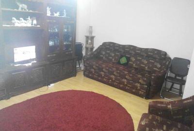 Garsonieră decomandată în Runcu - 3