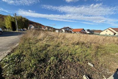 Teren de 600 mp, în Central - 2