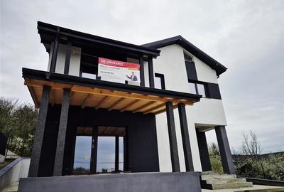 Casă cu 4 camere cu Teren 400 Mp în Tomești - 3