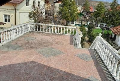 CASA CENTRU URLATI - 14