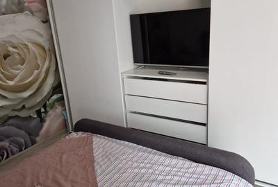 Apartament cu 2 camere decomandat în Romană