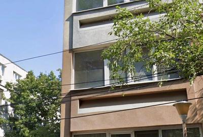 Apartament cu 3 camere decomandat, mobilat în Drumul Taberei - 1