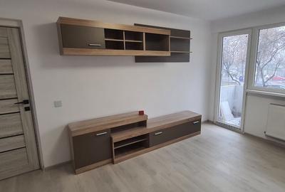 Apartament cu 2 camere decomandat, mobilat în Berceni