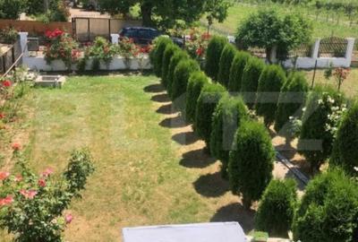 Casă cu 5 camere cu Teren 1732 Mp în Găești - 12