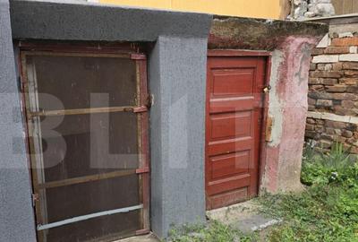 Casa de vanzare cu 2 camere, 77 mp, zona Botizului - 8
