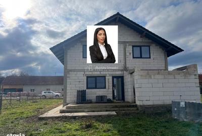 Casă cu 5 camere cu Teren 1414 Mp în Știuca - 17