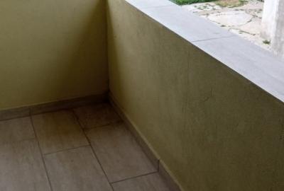 Apartament cu 2 camere decomandat în Km 4-5 - 8
