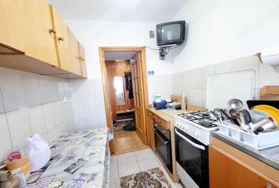 Milcov - Apartament 3 cam semidecomandat, etaj 3/4, mobilat - 11