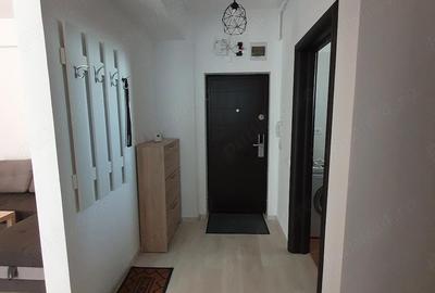 Apartament cu 3 camere semidecomandat în Central - 4