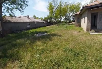 Casă cu 3 camere în Moșești - 5