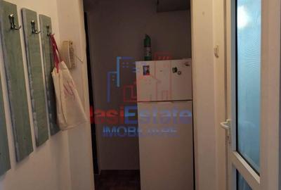 Apartament cu 2 camere decomandat, mobilat în Tătărași